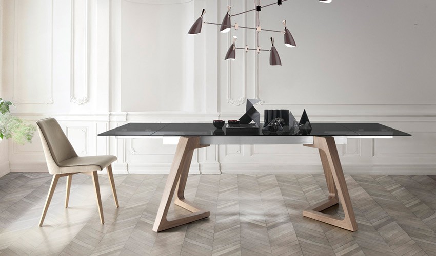 Mesa comedor Extensible con Tapa de cristal y patas de madera Ref Q133000