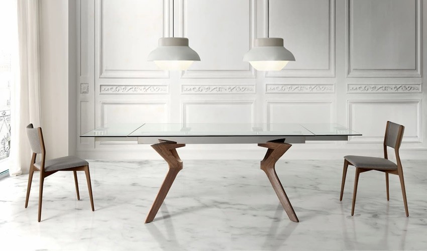 Mesa comedor Extensible con Tapa cristal y patas de madera Ref Q17000