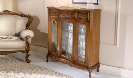 Vitrina clásica con puertas y cajones fabricada en Italia Ref TR10061