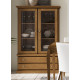 Vitrina fabricada en madera de Pino disponible en diferentes acabados Ref JI10074