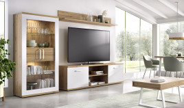 Salón moderno con módulo bajo, vitrina y estante Ref YT10