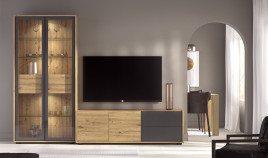 Salón moderno con módulo bajo y vitrina Ref YD2538
