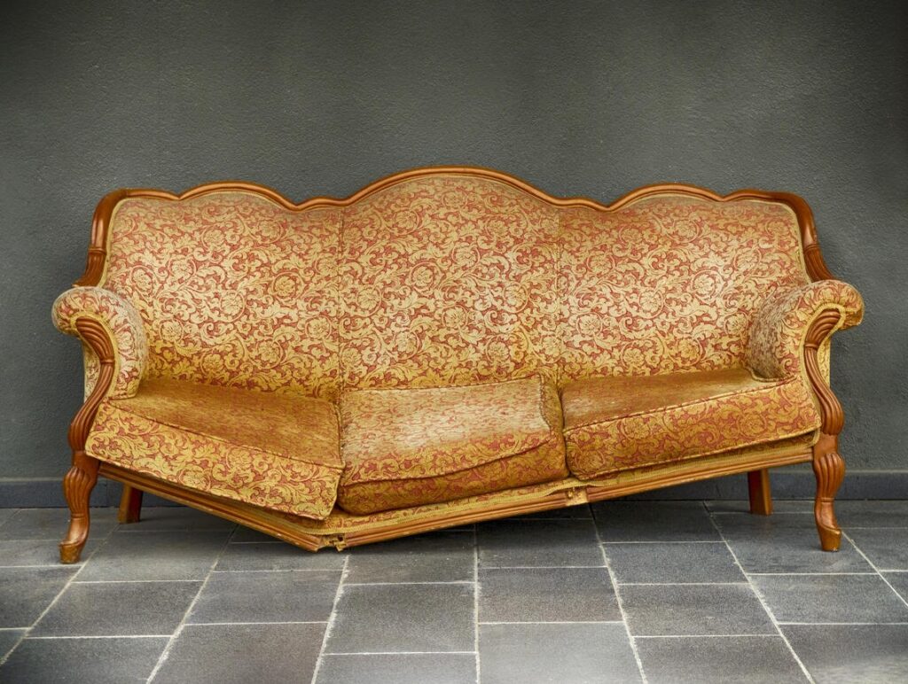 Cómo arreglar un sofá hundido y evitar que se hunda - Consejos e  información útil sobre sofás